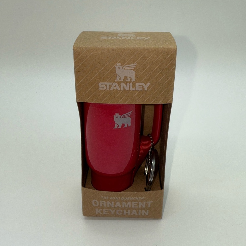 STANLEY WATER BOTTLE KEYCHAIN CHRISTMAS TREE ORNAMENT RED DELICIOUS 2024 TARGET